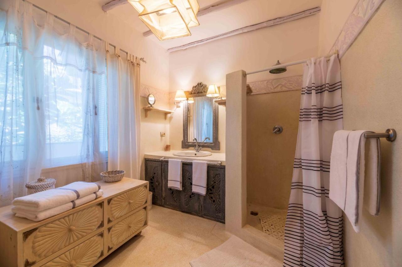 Diamond Haven In Apartment