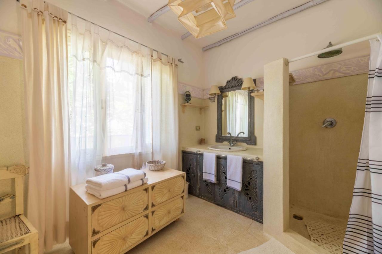 Diamond Haven In Apartment *